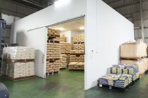 米穀卸販売仕入れ事業